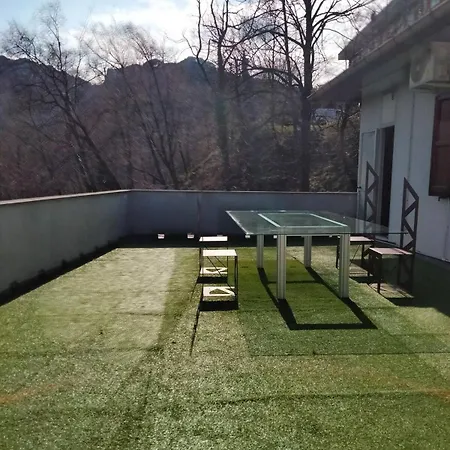 La Terrazza Sul Ceppo Tra Bellagio, Lecco And Apartment *