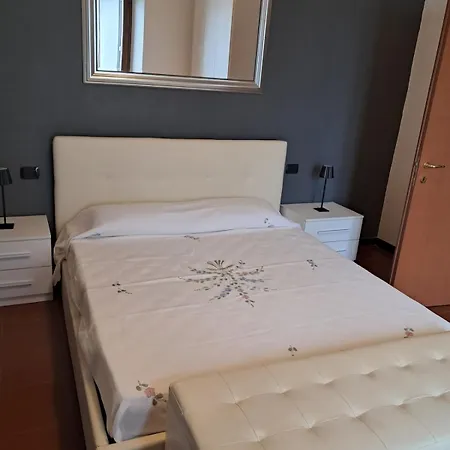 La Terrazza Sul Ceppo Tra Bellagio, Lecco And Appartement *